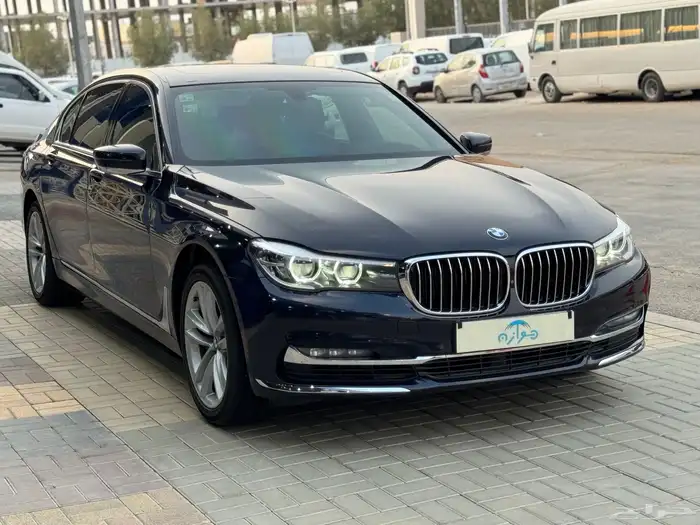 بي ام دبليو 740li 2018 عداد 94 الف 1