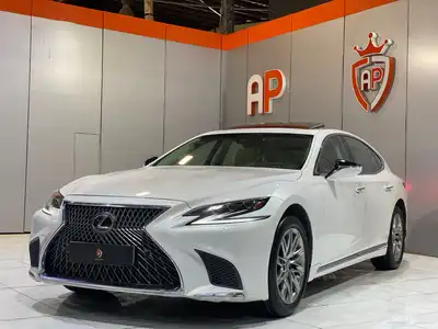 لكزس LS350 2018 بحالة نظيفة جدا 5