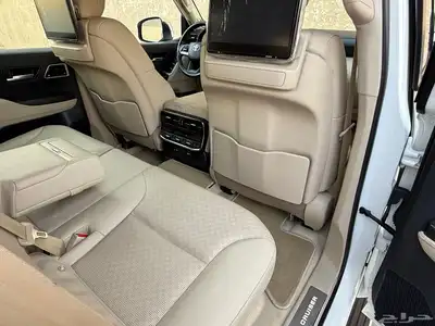 لندكروزر 2022 VXR 35