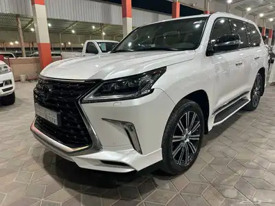 جيب لكزس 2021 LX570 - بحالة الوكالة ممشى قليل .. 4