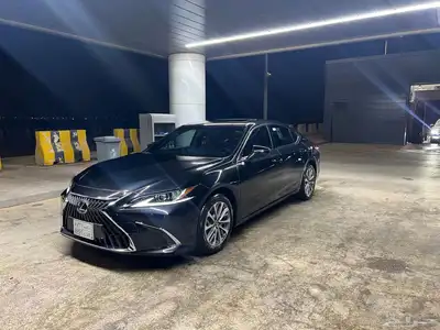 لكزس للتنازل بدون مقابل   ES250 AA موديل 2023 0