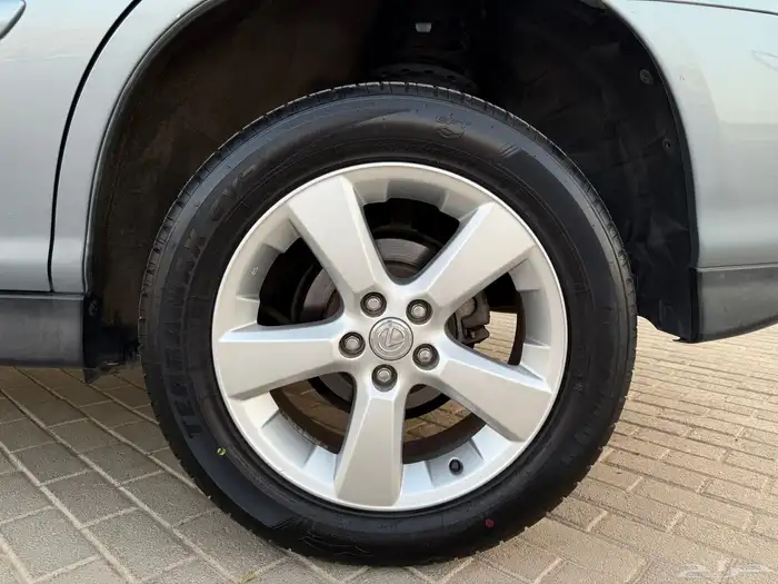 لكزس RX330 مخزن موديل 2005 9
