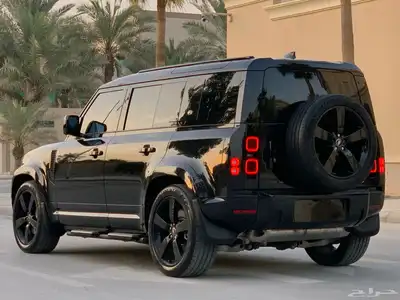 ديفندر HSE موديل 2023 بحالة الوكاله ممشى 36 الف 17