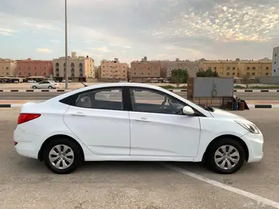هيونداي اكسنت2017. سعودي 1600cc 6