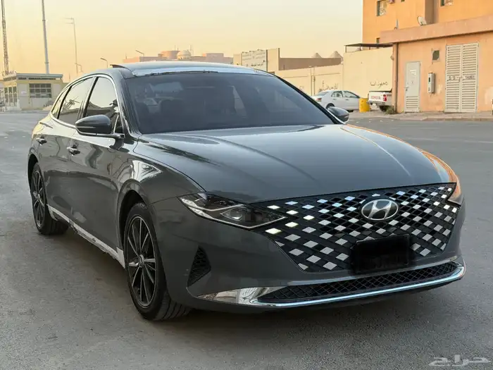 هيونداي ازيرا 2021 اسمارت سعودي نظيفه 7