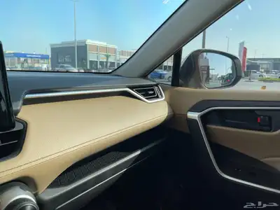 اف فور 2021 ابيض دبل 25