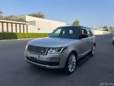 رنج روفر فوج SE V8 2018 ناغي ( بحالة الوكالة ) 9