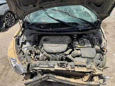 النترا i30 مصدومه للبيع 12