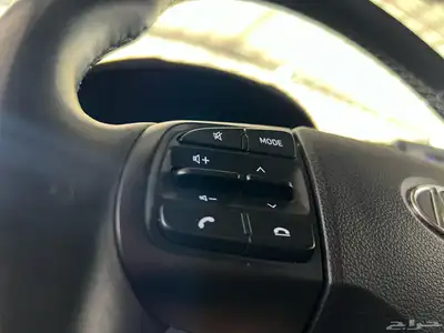 هيونداي فينيو 2020 9