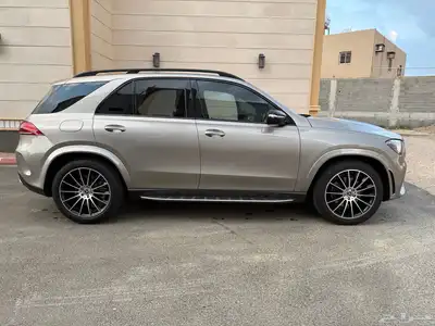 مرسيدس GLE 350 كت AMG نايت بكج بلاك ايدشن 6