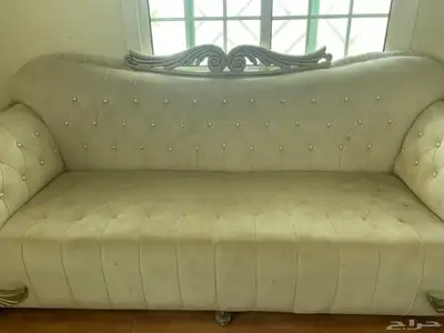 اثاث طقم كنب مكون سبع قطع 0