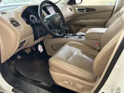 نيسان باثفندر 16