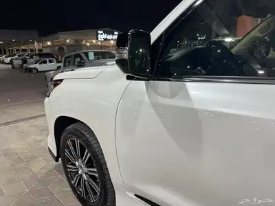 جيب لكزس 2021 LX570 - بحالة الوكالة ممشى قليل .. 20