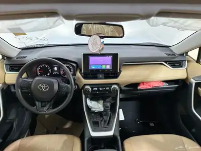 تويوتا راف فور XLE بنزين 2025 12