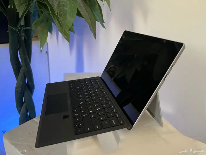 لاب توب وتابلت اتنين فى واحد - microsoft surface 3