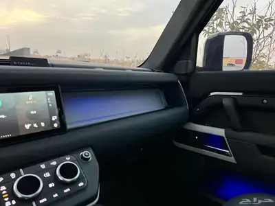 رنج روفر ديفندر 2023 13