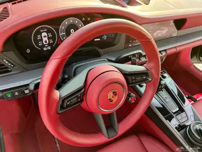 بورش كاريرا PORSCHE CARRERA 911 2025 16