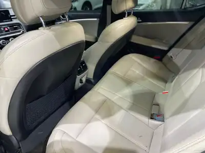 جنسس G70 نص فل 2023 12