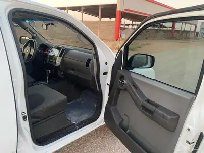 نيسان اكستيرا 2014 14