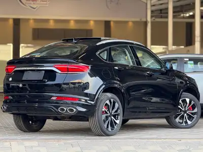 جيلي توجيلا 2025 نص فل كاش واقساط 11