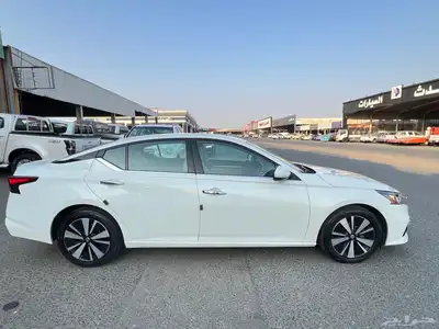 التيما 2019 فل كامل 2.5 بنزين فتحه SL 4