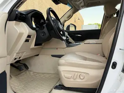 لندكروزر 2022 VXR 22