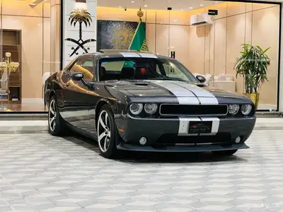 دودج تشالنجر 2013 SRT 6 4 سعودى بحاله ممتازه 0