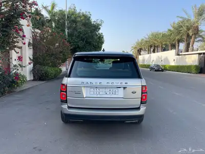 رنج روفر فوج SE V8 2018 ناغي ( بحالة الوكالة ) 27