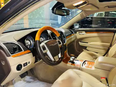 كرايزلر V6 2014 فل كامل (بحاله ممتازه) 5