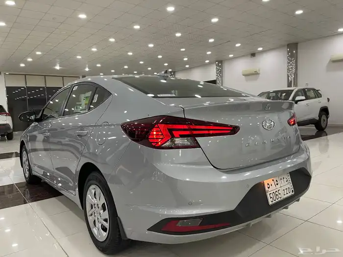 هيونداي النترا نص فل 2020 بنزين شرط 3