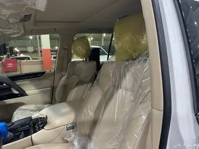 جيب لكزس 2021 LX570 - بحالة الوكالة ممشى قليل .. 35