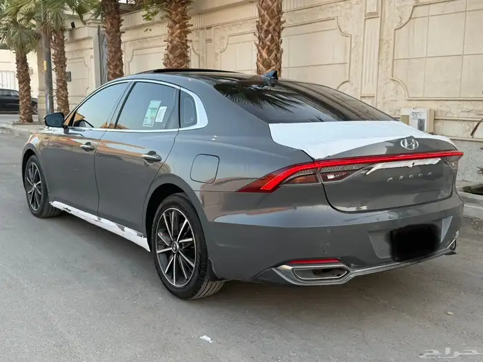 هيونداي ازيرا 2021 اسمارت سعودي نظيفه 12