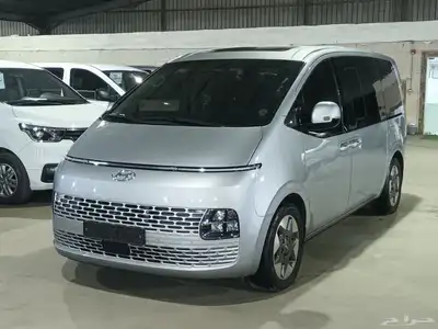 هيونداي ستاريا فضى 2023 ديزل بطاقة جمركية وارد كوريا 2
