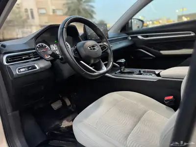 جيلي ام جراند 7 2023 18
