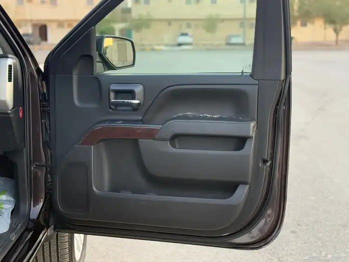 جمس سييرا z71 2016 (نظيف جدا) 33