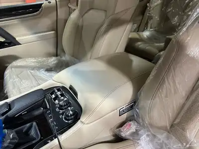 جيب لكزس 2021 LX570 - بحالة الوكالة ممشى قليل .. 31