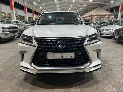 جيب لكزس 2021 LX570 - بحالة الوكالة ممشى قليل .. 3