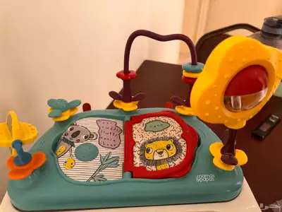طاولة طعام للأطفال 1