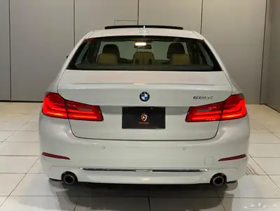 بي ام دبليو 520i 2020 بحالة نظيفه جدا 4