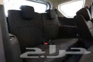 سوزوكي ارتيجا فل موديل GLX 2025 6