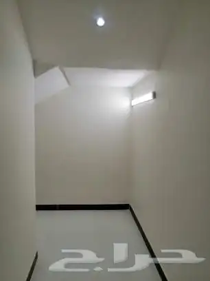فله دوبلكس دورين و ملحق للبيع 26