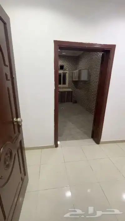 شقه للايجار في جدة حي الخمره 0