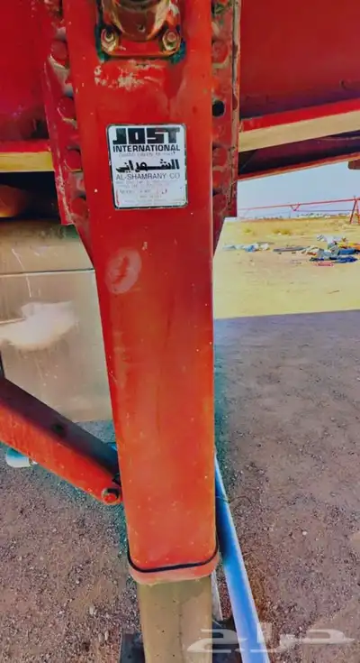 صندوق قلاب الشمراني 32 متر قاعده 16 نضيف  050 256 4595 8