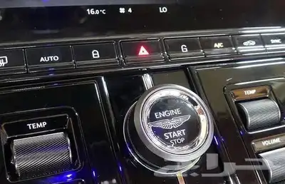 Aston Martin DB124.0 V8 Bolante 7