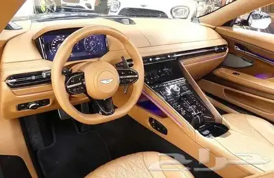 Aston Martin DB124.0 V8 Bolante 4