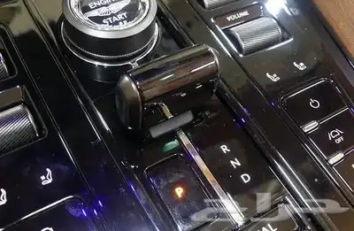 Aston Martin DB124.0 V8 Bolante 10