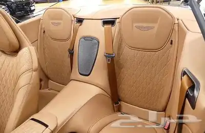 Aston Martin DB124.0 V8 Bolante 15