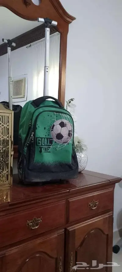 شنطة مدرسية جديد ومستعمل 2