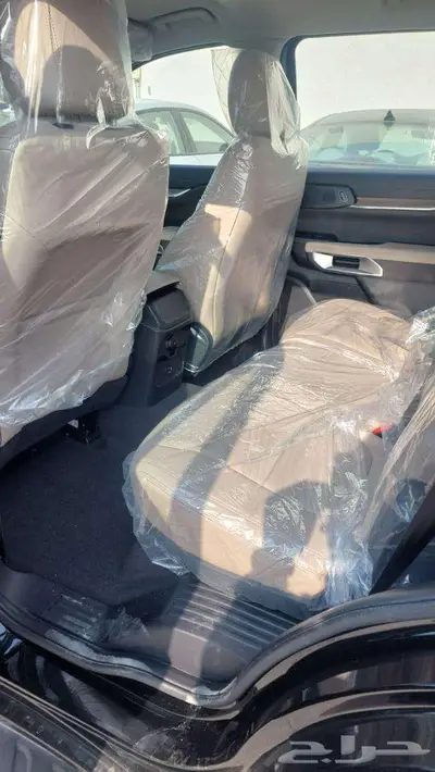 فورد ايفرست XLT نص فل 2025 8