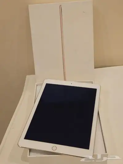 ايباد إير للبيع لون ذهبي الاستخدام فقط 6اشهر جديد (16GB) 0
